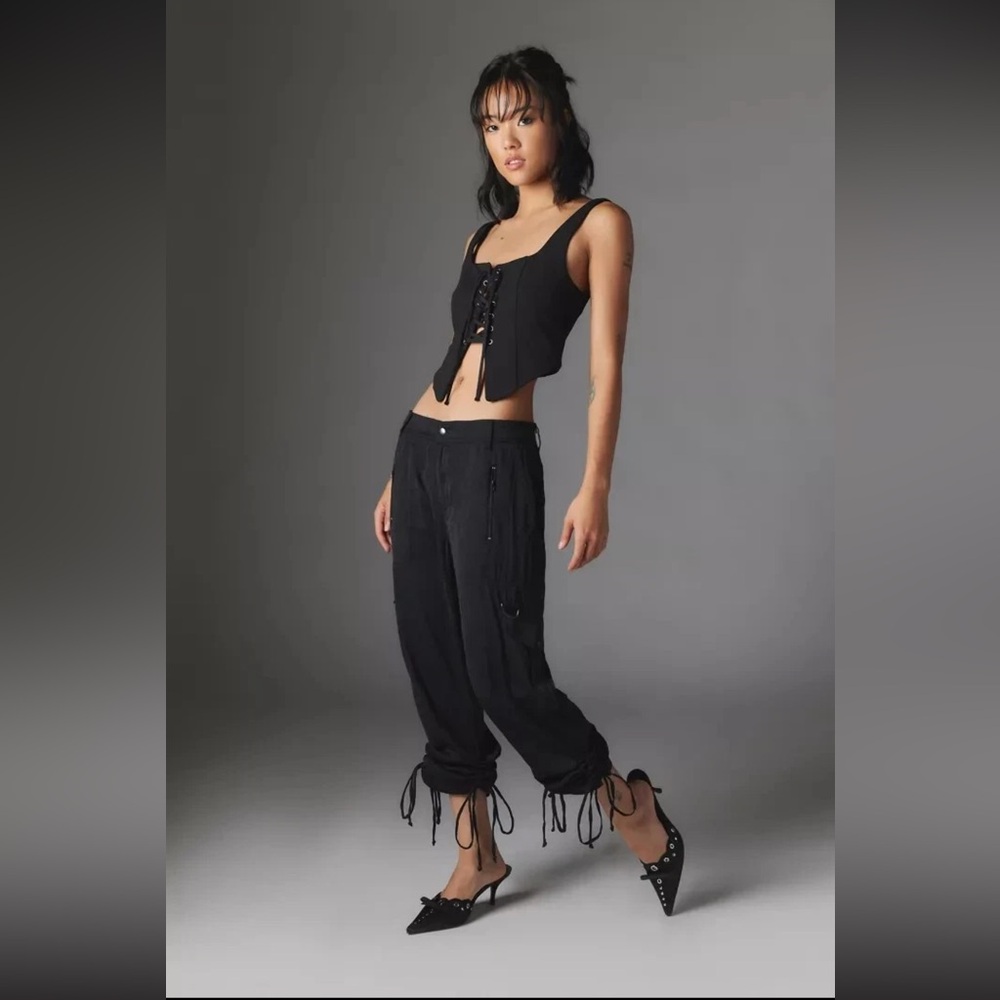 NWT Urban Outfitters Silence + Noise Cara Cargo Pant - Size 0